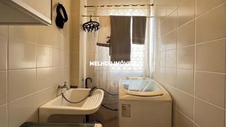 Imagem Apartamento Mobiliado com 01 dormitório na Quadra Mar de Balneário Camboriú.