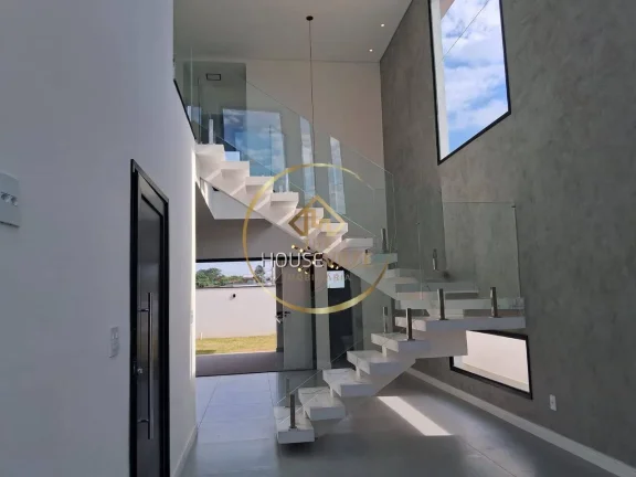 Imagem Casa, 3 Dormitórios (1 suíte ), 4 vagas, Condomínio Malibu, Caçapava.