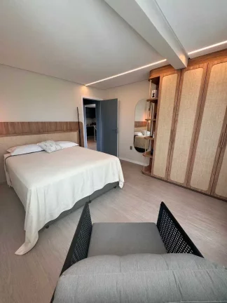 Imagem Cobertura duplex com 3 dormitórios sendo 1 suíte e 2 vagas de garagem em Mariscal/SC