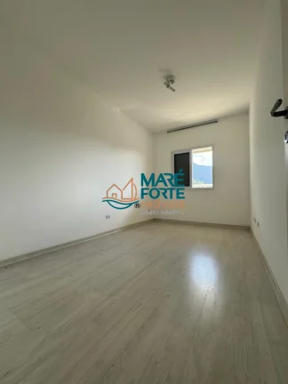 Imagem Apartamento disponível, para Venda e Locação, amplo e arejado no Centro de Ubatuba SP
