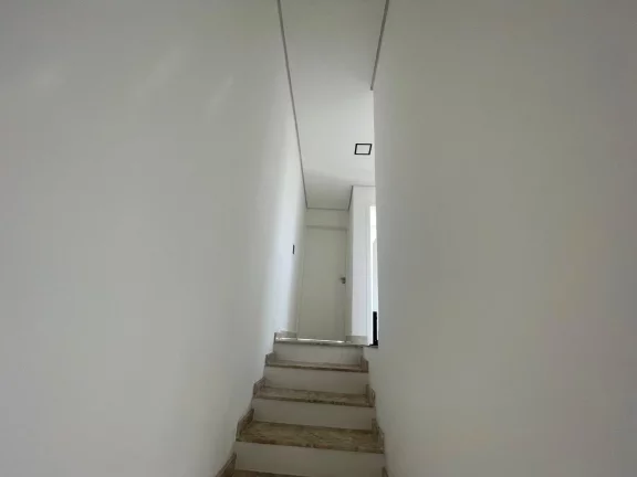 Foto do imóvel: Casa com Piscina e Terraço no Condomínio Nova Jaguari