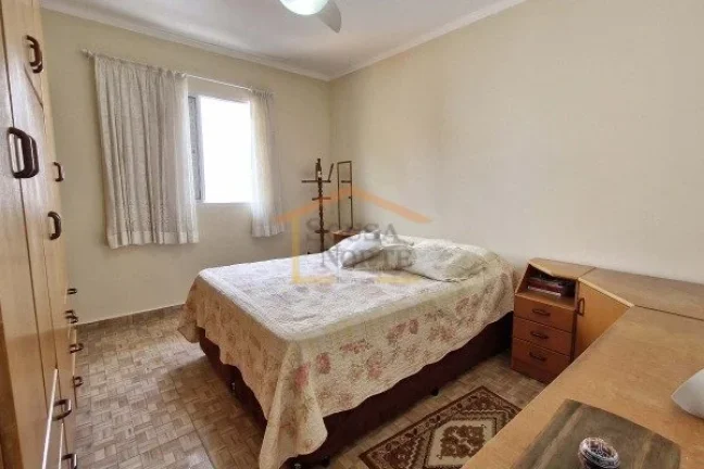 Imagem Casa em vila com 140m² de área construída. O imóvel é um sobrado com 2 dormitórios bem distrib...