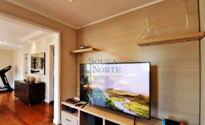 Imagem Apartamento à venda em Santana com 140 m², vista panorâmica para a Serra da Cantareira. São 3 su...