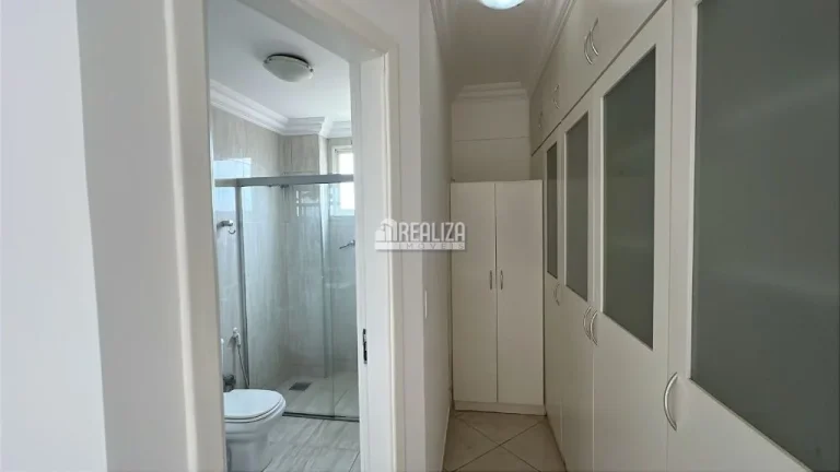 Imagem Apartamento com 3 suítes e área de lazer no bairro Mercês em Uberaba