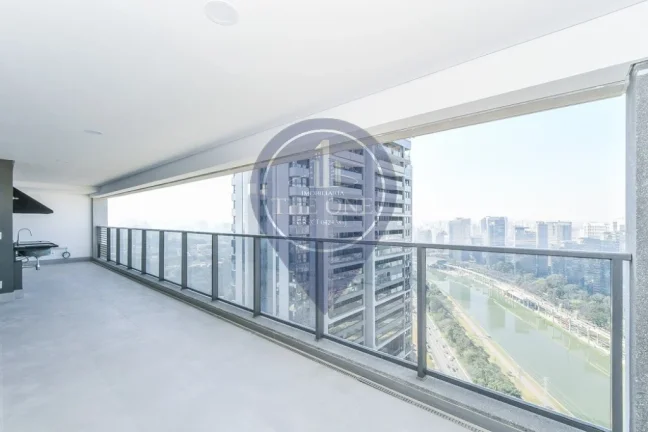 Imagem Apartamento à Venda em São Paulo-SP: 3 Quartos, 3 Suítes, 2 Salas, 5 Banheiros, 3 Vagas, 186m² no Jardim Fonte do Morumbi!
