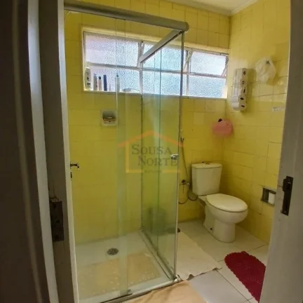 Imagem Apartamento á venda, 61m² de area útil, com 2 dormitórios, 2 banheiros, sala para dois ambientes...