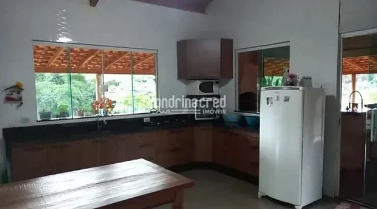 Imagem Chácara à venda 2 Quartos, 2 Suites, 10000M², Jardim Recanto dos Palmares, Apucarana - PR