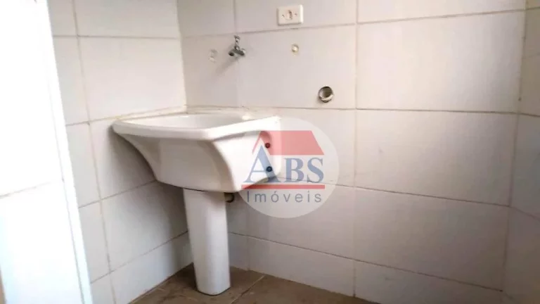 Imagem Casa com 2 dormitórios à venda, 55 m² por R$ 150.000,00 - Vila Ema - São Vicente/SP