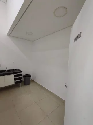 Imagem Loja Comercial de Alto Padrão para Locação em São Caetano do Sul - Bairro Santa Maria - 169m² - 4 Banheiros - 6 Vagas de Garagem