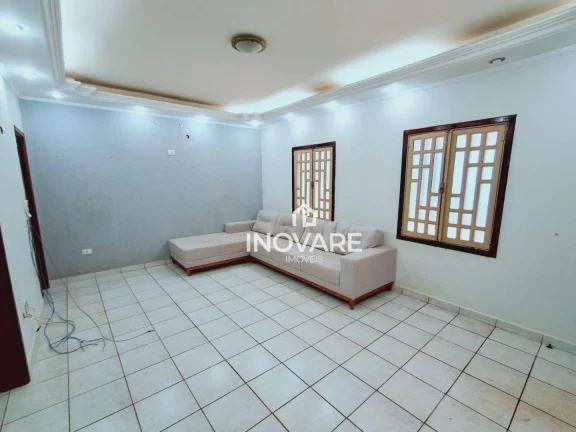 Imagem Casa com 3 dormitórios para alugar, 320 m² por R$ 3.500,00/mês - Jardim América - Itumbiara/GO