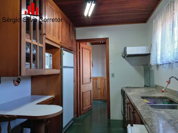 Imagem Apartamento com 3 Dormitórios à Venda, 158 m² por R$ 560.000,00.