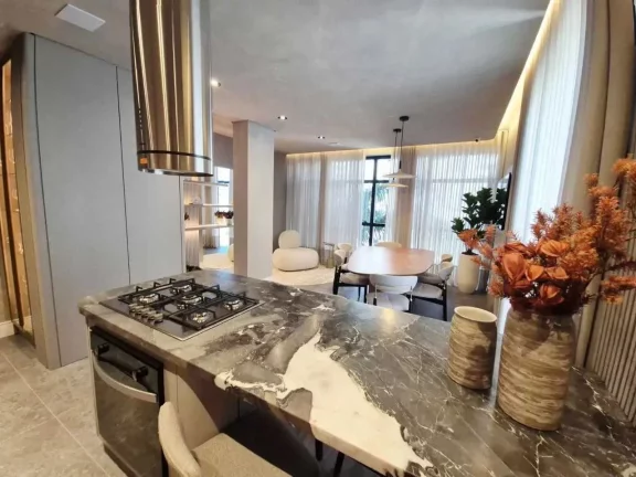 Imagem Apartamento com 3 suítes e 2 vagas de garagem em Balneário Camboriú/SC