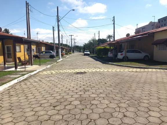 Imagem Casa-Terrea-para-Venda-em-Cruz-Lorena-SP