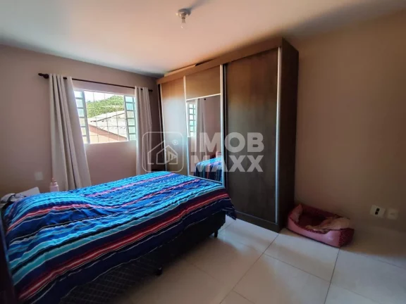 Imagem Casa de condomínio em Sobradinho, Brasília: 257m², 4 suítes, 4 quartos, à venda por R$880.000. Oportunidade!