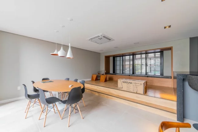 Imagem Apartamento à venda em Porto Alegre, Menino Deus, com 2 quartos, 75m2