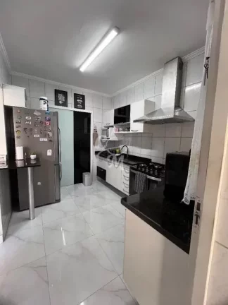 Imagem Sobrado com 3 Dormitórios