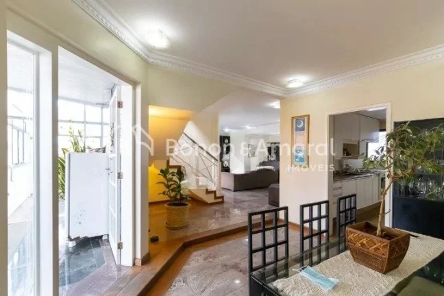 Imagem Apartamento com 3 Quartos à venda na Vila Itapura em Campinas - SP.

Lindo e amplo imóvel à venda...
