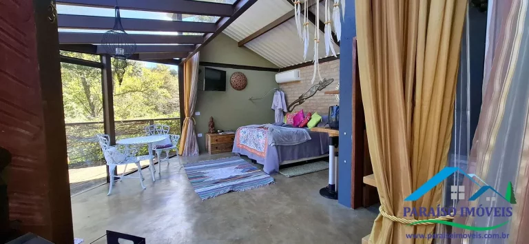 Imagem Refúgio Místico na Serra da Mantiqueira: Chalés Airbnb em Meio a Naturezera