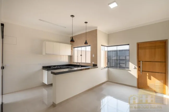Imagem Casa para Venda em Três Lagoas / MS no bairro Bela Vista da Lagoa