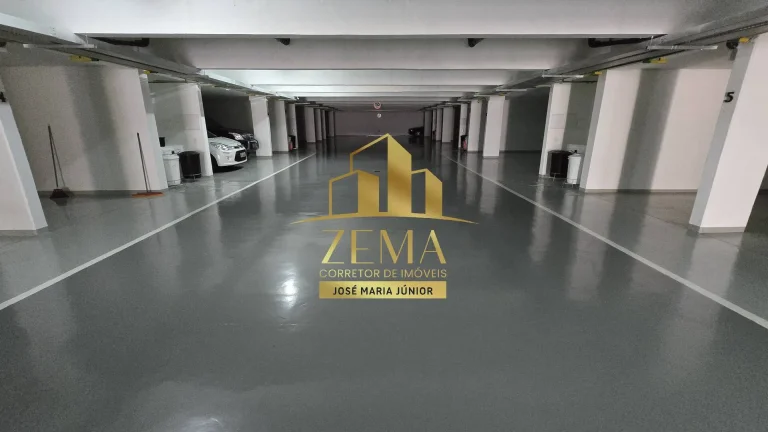Imagem Sobrado alto padrão em condomínio, 560 m2, Elevador, 04 suites ( 01 Master)