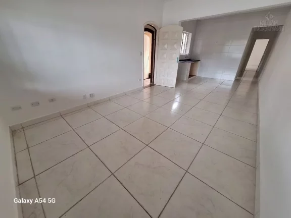 Imagem Casa térrea 2 dormitórios sendo 1 suíte no coração do jardim Imperador