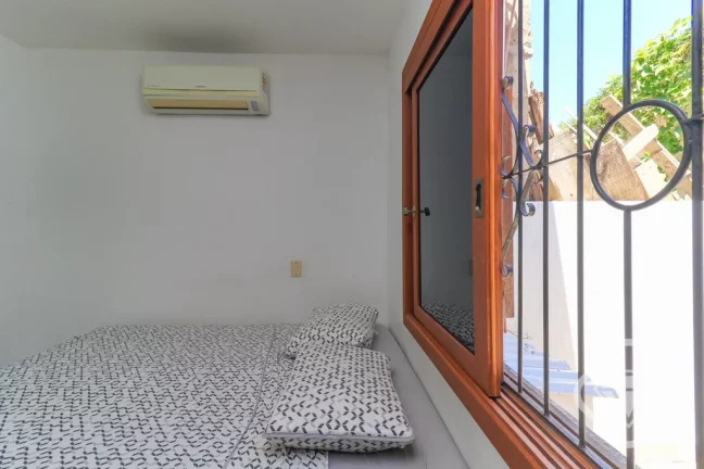 Imagem Casa no Residencial Parque Guadalupe entre a Sociedade Hípica de Porto Alegre e a Sociedade do BRDE...