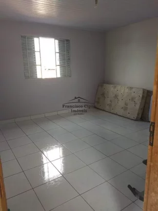 Imagem Casa-Sobrado-para-Venda-em-Parque-Santa-Clara-Guaratingueta-SP