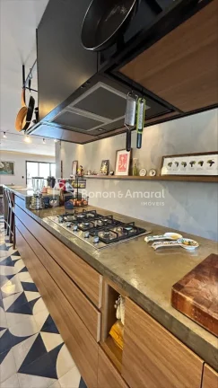 Imagem Apartamento a venda no Cambuí com 3 quartos sendo 1 suíte, 2 vagas 193m²