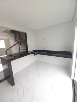 Imagem Casa Duplex em Belo Horizonte