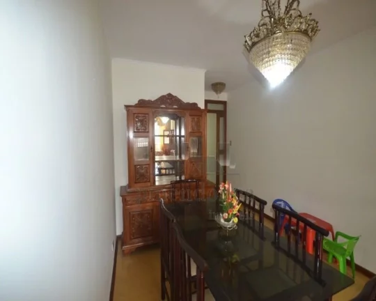 Imagem Ótimo apartamento em excelente rua do bairro de Pinheiros, quarto e banheiro de empregada Living pa...