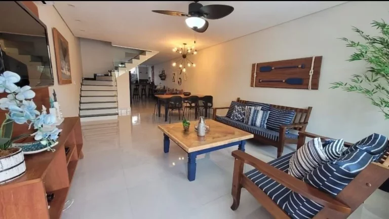 Imagem Sobrado com 3 dormitórios, 136 m² - venda por R$ 1.100.000,00 ou aluguel por R$ 8.900,00/mês - Praia de Juqueí - São Sebastião/SP
