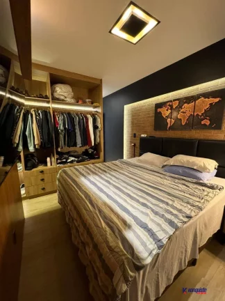 Imagem ALUGO CASA DE 3/4 SENDO UMA SUITE COM CLOSET