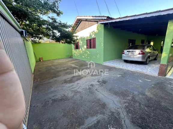 Imagem Casa com 3 dormitórios à venda, 120 m² por R$ 250.000,00 - Jardim Leonora - Itumbiara/GO