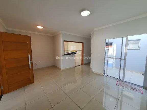 Imagem Casa àvenda, no João Aranha Paulínia

Casa térrea muito bem localizada no bairro, próxima a mer...