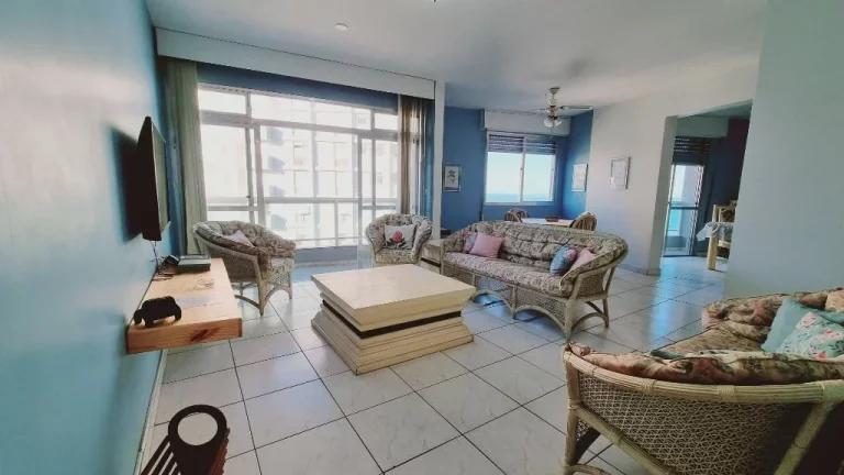 Imagem Apartamento com 5 dormitórios à venda, 170 m² - Pitangueiras - Guarujá/SP