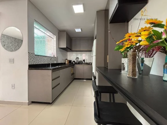 Imagem Sobrado à venda, 93 m² por R$ 499.000 - Umbará - Curitiba/PR