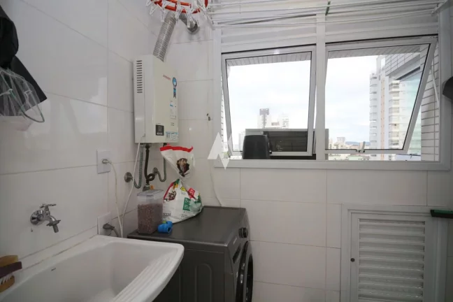 Imagem Apartamento de 2 Suítes com Vista para o Mar no Embaré