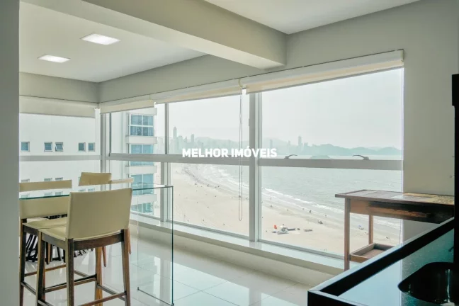 Imagem Apartamento Frente Mar com 3 suítes 2 vagas de garagem localizado em Balneário Camboriú