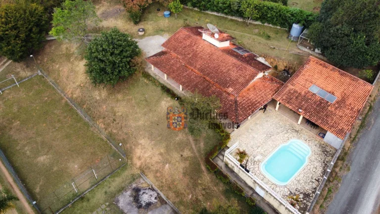 Chácara com 3 dormitórios à venda, 2700 m² por R$ 750.000,00 - Tenentes - Extrema/MG