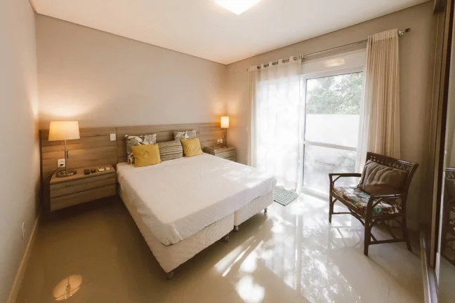 Foto do imóvel: Mansão Mobiliada à Venda em Jurerê Internacional – Amoraeville | 5 Suítes,