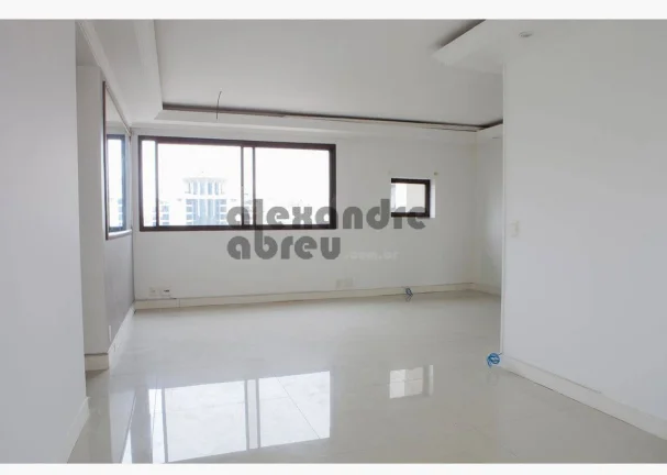 Imagem Apartamento em Moema, próximo ao metrô, disponível para venda ou locação!