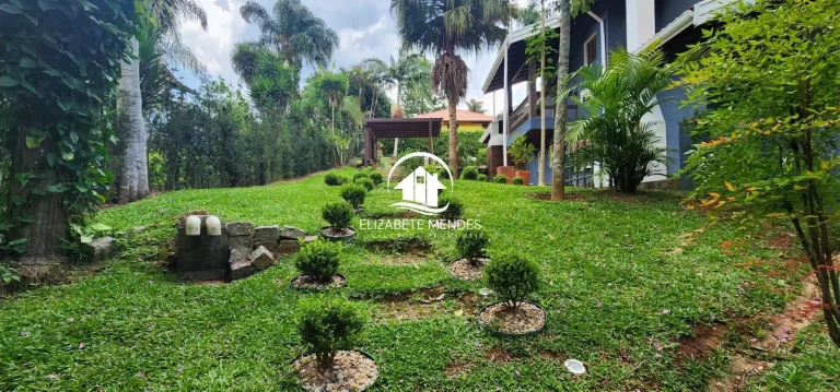 Imagem Sobrado à venda, IPELANDIA, SUZANO - SP Condomínio fechado casa de alto padrão com 2 suítes à venda