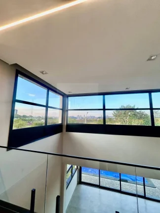 Imagem Vende-se casa em 400 m2, 3 suites em Condominio Quinta dos Ventos