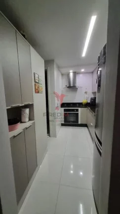 Imagem Apartamento com dois quartos andar alto no Brisamar