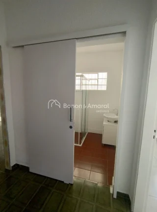 Imagem Casa Térrea para Locação, 02 quartos 

2 dormitórios espaçosos;
1 banheiro social;
Sala de esta...