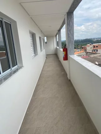 Apartamento para Locação em Carapicuíba / SP no bairro Jardim Maria Beatriz