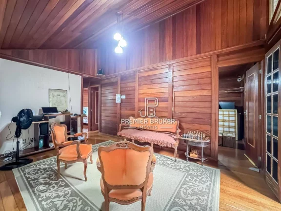 Imagem Casa à venda, 340 m² por R$ 990.000,00 - Comary - Teresópolis/RJ