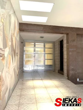 Imagem Espetacular Casa à Venda na Vila Marieta - São Paulo-SP: 4 Quartos, 1 Suíte, 1 Sala, 3 Banheiros, 3 Vagas, 212 m²!