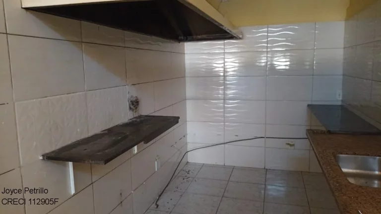 Imagem SALAO COMERCIAL em Peruíbe - SP, Centro da Estação