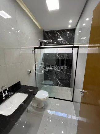 Imagem Imperdível oportunidade: Casa à venda em Campo Grande-MS, no Jardim Tijuca, com 3 quartos, 1 suíte, 3 salas, 1 banheiro, 3 vagas de garagem e 140m².